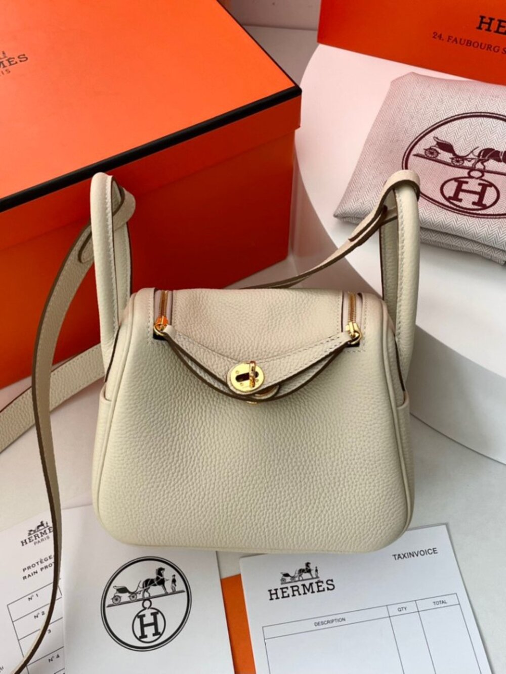 Classic Hermes Bags: A Stylish and Versatile Choice for Elegance